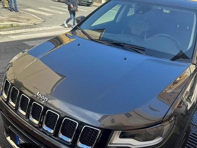 Usata Jeep Compass 120 CV (88 kW) 2017 Grigio SUV