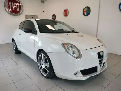 Usata Alfa Romeo MiTo Distinctive 155 CV (114 kW) 2009 Tetto nero Utilitaria