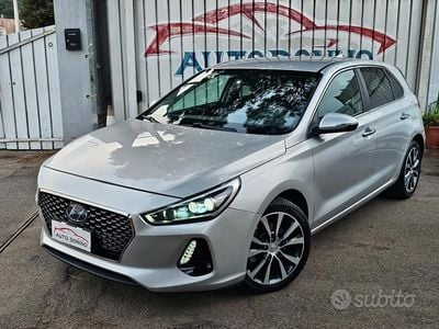 Usata Hyundai i30 Style 110 CV (80 kW) 2017 Grigio Berlina