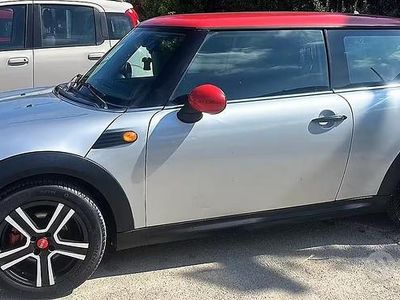 Usata Mini Cooper 120 CV (88 kW) 2007 Grigio Utilitaria
