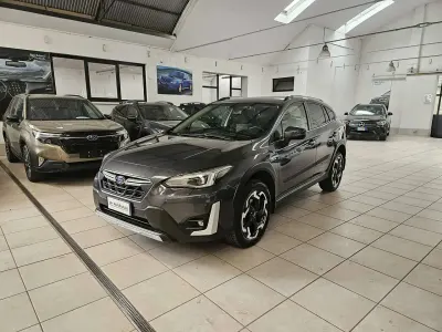 Usata Subaru XV 4dventure 150 CV (110 kW) 2024 Magnetite gray metallic SUV