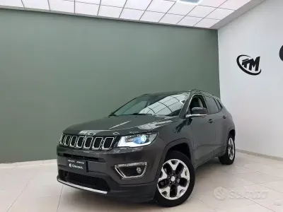 Usata Jeep Compass Limited 140 CV (102 kW) 2018 Grigio SUV