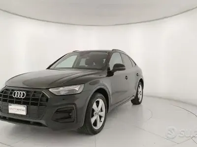 Usata Audi Q5 Advanced 163 CV (119 kW) 2022 Nero SUV