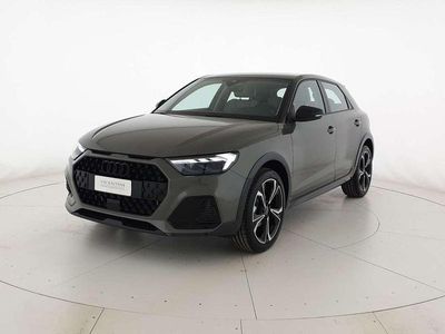 Grigio chronos metallizzato Nuova 2025 Audi A1 Ambiente Berlina | 30.900 € (Buon prezzo)