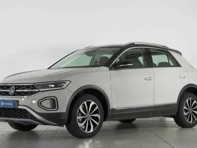 Usata VW T-Roc Style 110 CV (80 kW) 2023 SUV