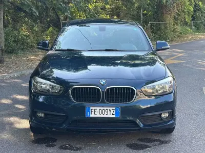 Usata BMW 116 116 CV (85 kW) 2016 Blu/azzurro Utilitaria