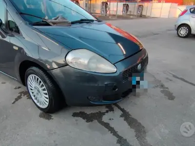 Usata Fiat Punto 75 CV (55 kW) 2007 Utilitaria