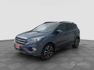 Usado Ford Kuga ST 120 CV (88 kW) 2019 Azul SUV
