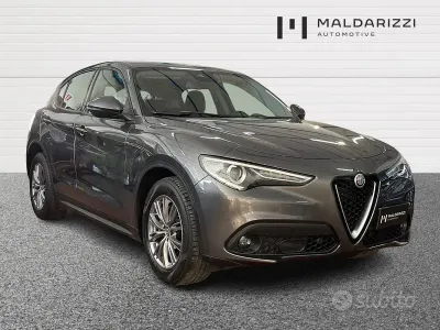 Usata Alfa Romeo Stelvio Business 190 CV (139 kW) 2021 Grigio SUV