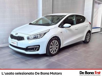 Usata Kia Ceed Active 110 CV (80 kW) 2016 Bianco Utilitaria