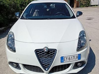 Usata Alfa Romeo Giulietta 2015 Bianco Utilitaria