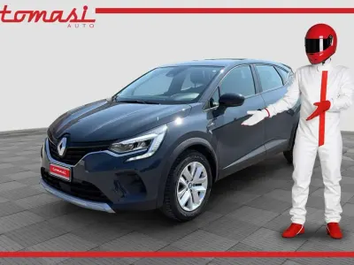 Usata Renault Captur Equilibre 101 CV (74 kW) 2023 Blue marine SUV