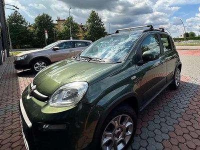 Usata Fiat Panda 4x4 75 CV (55 kW) 2015 Verde Utilitaria