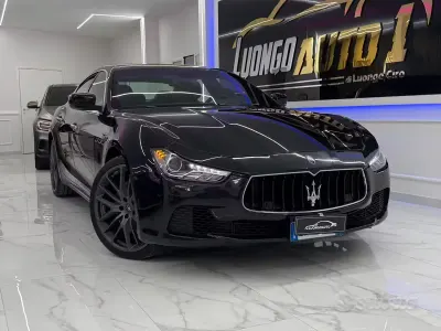 Begagnad Maserati Ghibli 275 HK (202 kW) 2014 Blå Sedan