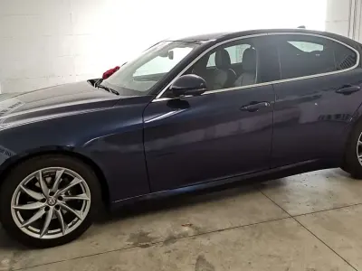 Usata Alfa Romeo Giulia Business 179 CV (131 kW) 2016 Berlina