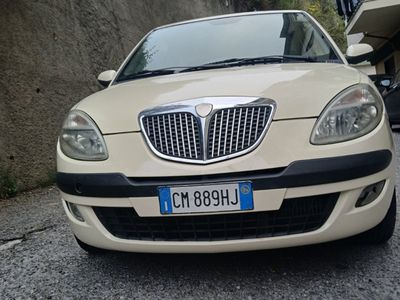 Giallo Usata 2005 Lancia Ypsilon Utilitaria | 3000 € (Cara)