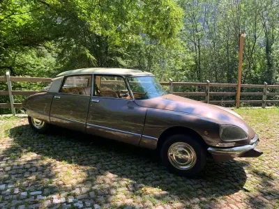 Usata Citroën DS 106 CV (77 kW) 1975 Marrone Berlina