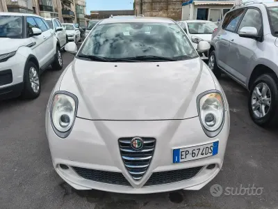 Usata Alfa Romeo MiTo 120 CV (88 kW) 2011 Beige Utilitaria