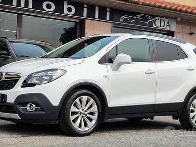 Usata Opel Mokka Cosmo 116 CV (85 kW) 2015 Bianco SUV