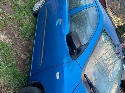 Usata Hyundai i10 Style 65 CV (47 kW) 2009 Blu Utilitaria