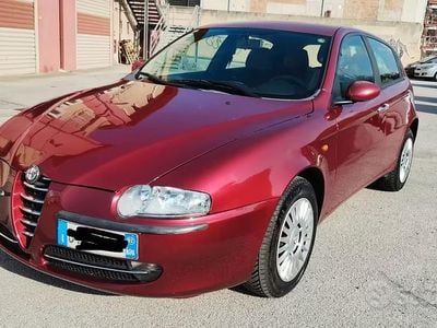 Usado Alfa Romeo 147 116 CV (85 kW) 2002 Utilitario