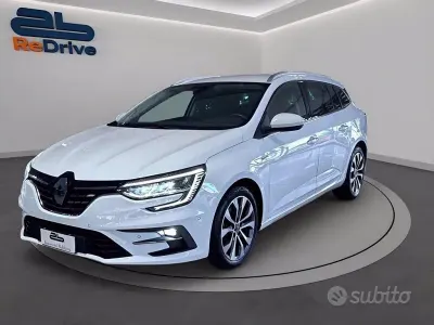 Usata Renault Mégane GrandTour Techno 116 CV (85 kW) 2023 Bianco Station wagon