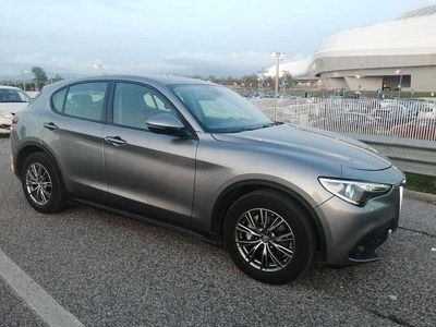 Usata Alfa Romeo Stelvio Super 150 CV (110 kW) 2018 Grigio SUV