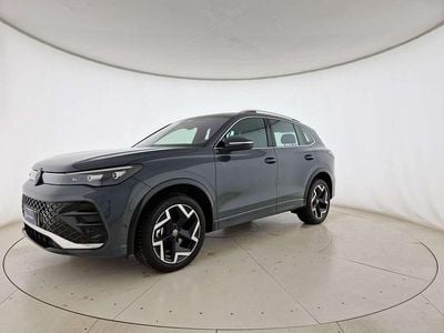 Usata VW Tiguan R-line 193 CV (141 kW) 2025 Dolphin grey SUV