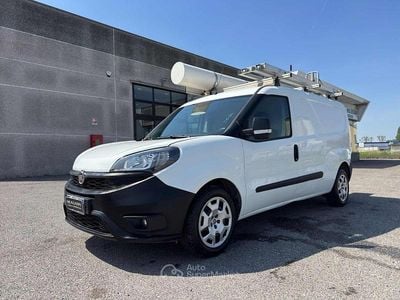 Begagnad Fiat Doblò 120 HK (88 kW) 2018 Vit Minibuss