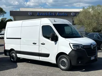 Usata Renault Master 135 CV (99 kW) 2023 Bianco Monovolume