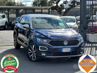 Usata VW T-Roc Style 116 CV (85 kW) 2019 Blu SUV