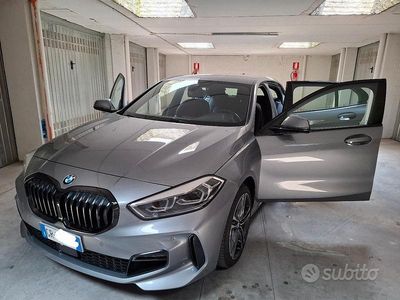 Usata BMW 116 M Sport 2023 Grigio Utilitaria