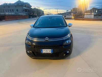 Usata Citroën C3 Feel 110 CV (80 kW) 2018 Nero Utilitaria
