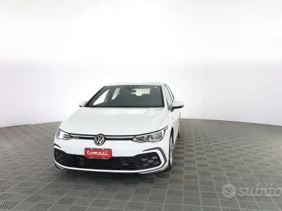 Gebraucht VW Golf VIII GTD 200 PS (147 kW) 2021 Weiß Limousine
