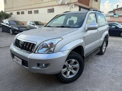 Usata Toyota Land Cruiser Sol 163 CV (119 kW) 2003 Argento SUV