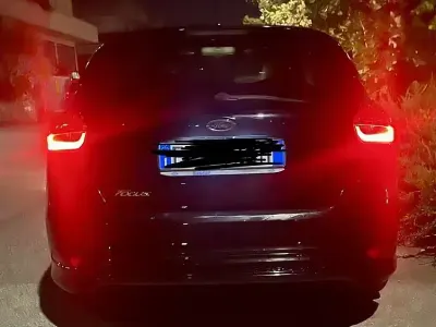 Usata Ford Focus ST-Line 120 CV (88 kW) 2016 Nero Berlina