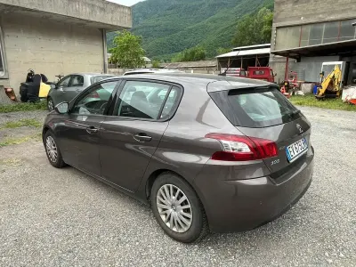 Usata Peugeot 308 Allure 116 CV (85 kW) 2014 Other Berlina