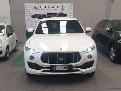 Usata Maserati Levante 250 CV (183 kW) 2017 Bianco SUV