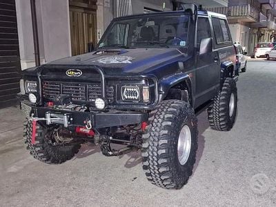 Usata Nissan Patrol 116 CV (85 kW) 1990 Nero SUV