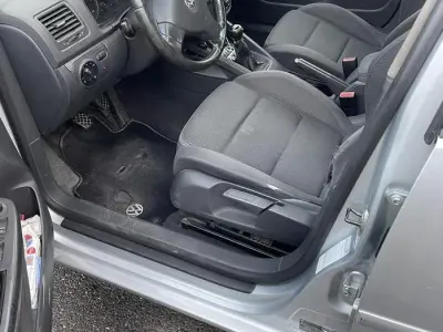 Usata VW Golf IV 140 CV (102 kW) 2004 Grigio Berlina