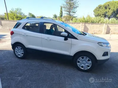 Usata Ford Ecosport Titanium 95 CV (69 kW) 2017 Bianco SUV