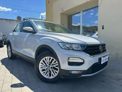 Używany VW T-Roc 116 KM (85 kW) 2021 Biały SUV