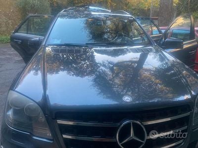 Usata Mercedes ML350 231 CV (169 kW) 2010 Grigio SUV