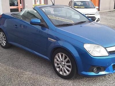 Blu Usata 2004 Opel Tigra Edition Station wagon | 1500 € (Buon prezzo)