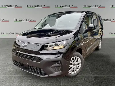 Nuova Fiat Doblò 131 CV (96 kW) 2025 Nero Monovolume