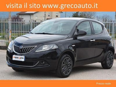 Usata Lancia Ypsilon Gold 69 CV (50 kW) 2021 Nero Utilitaria