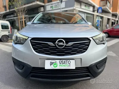 Usata Opel Crossland X 120 CV (88 kW) 2020 Grigio SUV