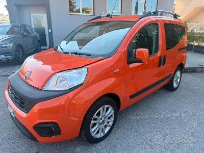 Usata Fiat Qubo Lounge 95 CV (69 kW) 2018 Arancione Monovolume