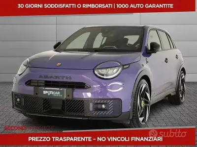 Usata Abarth 600e Scorpionissima 206 kW (281 CV) 2025 Viola SUV