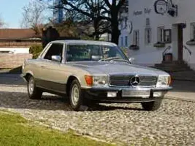 Usata Mercedes 500 240 CV (176 kW) 1980 Argento Coupé